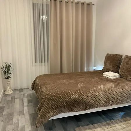 A Deux Pas De La Gare Appartement *